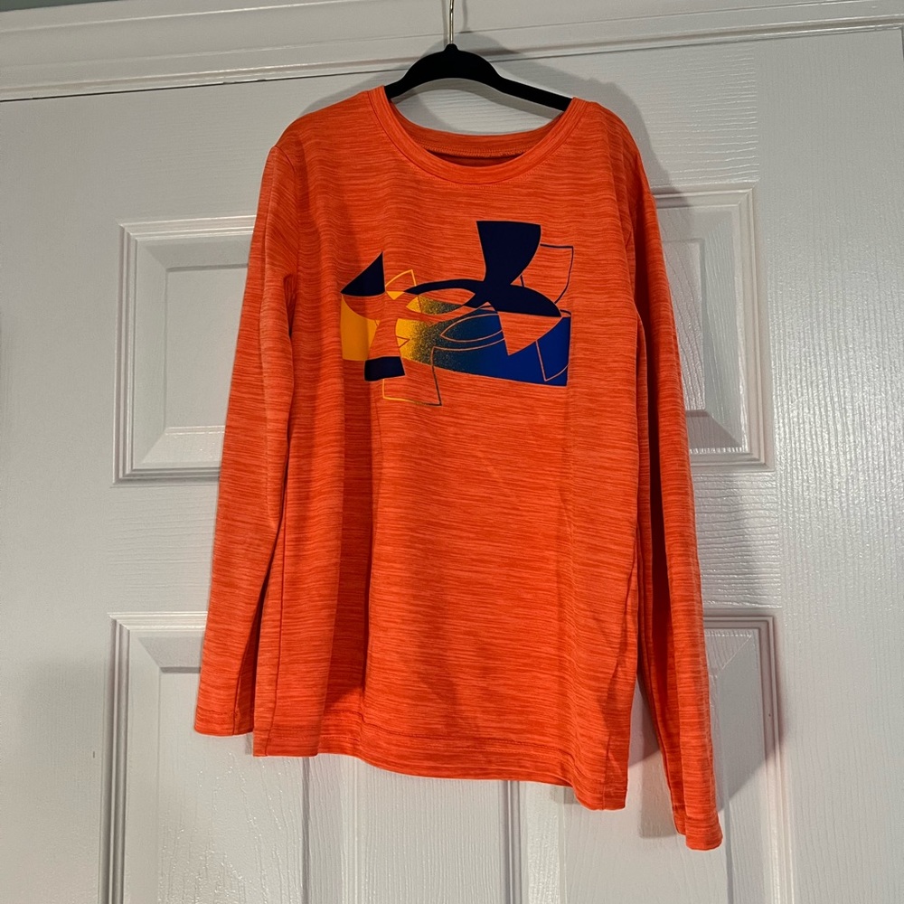 Boys Under Armour size 7shirt